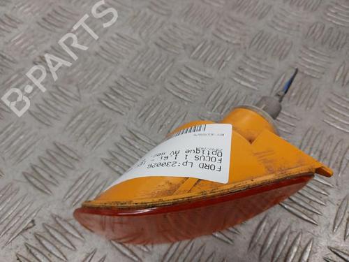 Left front indicator FORD FOCUS I (DAW, DBW) 1.6 16V | BP23743396C32 