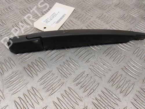 rear-windshield-wiper-arm-peugeot-1007-km_-2005-23743735 main image