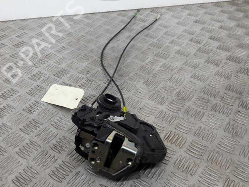 Used Rear right lock TOYOTA COROLLA Verso (_E12_) 2.0 D-4D (CDE120_, CDE120R) (90 hp) 23737094