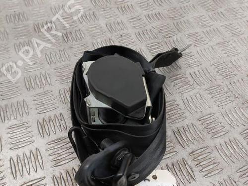 front-right-seatbelt-renault-megane-iii-hatchback-bz01_-b3_-2008-23737705 main image