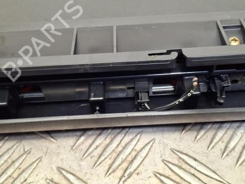 third-brake-light-citroen-c5-i-dc_-2001-2002-2003-2004-2005-37637158 main image