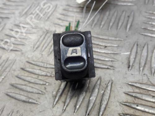 Used Right front window switch Right front window switch CITROËN BERLINGO / BERLINGO FIRST MPV (MF_, GJK_, GFK_) 2.0 HDI 90 (MFRHY) (90 hp) 23735429 23735429