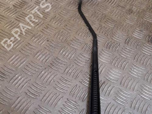 Used Front windshield wiper arm Front windshield wiper arm PEUGEOT 306 Hatchback (7A, 7C, N3, N5) 1.9 D (69 hp) 23656594 23656594