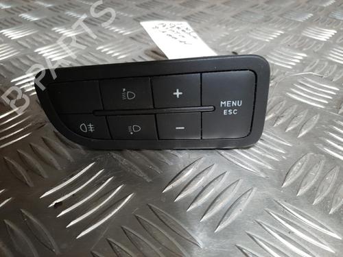 Headlight switch FIAT GRANDE PUNTO (199_) 1.3 D Multijet | BP23715044I24 