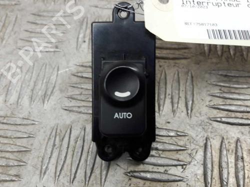 Used Left rear window switch Left rear window switch HYUNDAI i30 Estate (FD) 1.6 CRDi (116 hp) 23736289 23736289