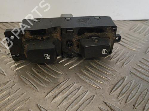Used Right front window switch Right front window switch KIA CARENS III MPV (UN) 2.0 CRDi 140 (140 hp) 23715952 23715952