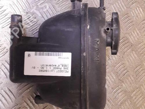 Used Expansion tank PEUGEOT 306 Hatchback (7A, 7C, N3, N5) 1.9 D (68 hp) 23656753