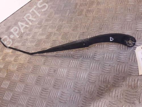 Used Front windshield wiper arm RENAULT MEGANE II (BM0/1_, CM0/1_) 1.5 dCi (BM0F, BM0T, BM2B, CM0F, CM0T) (82 hp) 23718171