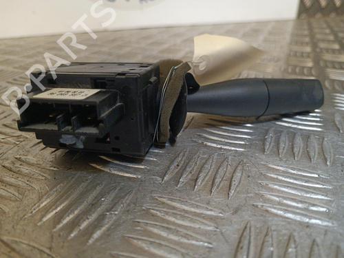 steering-column-stalk-peugeot-206-hatchback-2ac-1998-1999-2000-2001-2002-2003-2004-2005-2006-2007-2008-2009-2010-2011-2012-24853196 main image