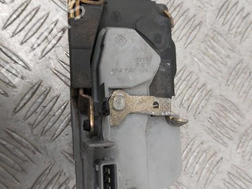 Rear left lock PEUGEOT 206 Hatchback (2A/C) 1.4 HDi eco 70 | BP23659116C100 