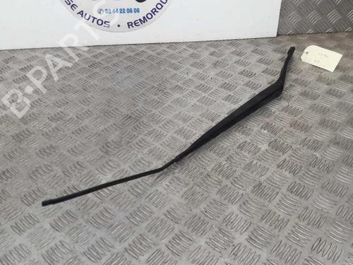Used Front windshield wiper arm RENAULT CLIO IV (BH_) 1.5 dCi 75 (75 hp) 23736904