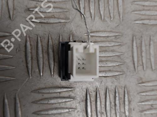 switch-audi-a3-8p1-2003-2004-2005-2006-2007-2008-2009-2010-2011-2012-2013-23747757 main image