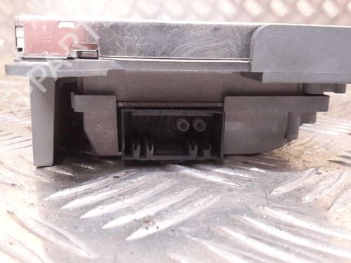 Used Display monitor Display monitor CITROËN C5 II (RC_) 2.0 HDi (RCRHRH) (136 hp) 24852041 24852041