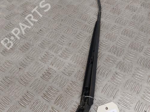 Used Front windshield wiper arm Front windshield wiper arm CITROËN C3 II (SC_) 1.4 HDi 70 (SC8HZC, SC8HR0, SC8HP4) (68 hp) 23746434 23746434
