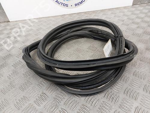 Rubber door seal PEUGEOT 208 II (UB_, UP_, UW_, UJ_) 1.2 PureTech 100 | BP23748005C142 