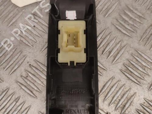 Used Right front window switch RENAULT CLIO IV (BH_) 1.5 dCi 75 (75 hp) 23738007