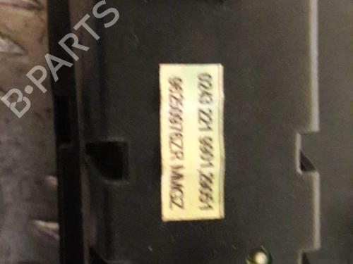 Multifunctionele display PEUGEOT 206 Hatchback (2A/C) 1.1 i (60 hp) 24852628