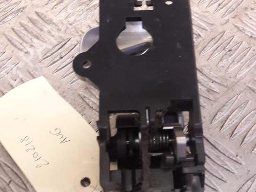 front-left-interior-door-handle-hyundai-santa-fe-ii-cm-2005-2006-2007-2008-2009-2010-2011-2012-2013-2014-2015-23717494 main image