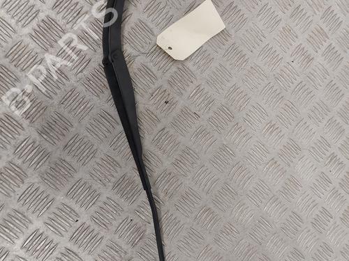 Front windshield wiper arm DACIA SANDERO II 1.5 dCi | BP25996491C143 - Image 2
