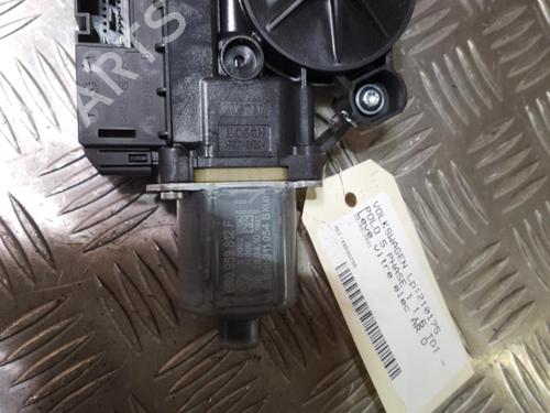 Rear right window mechanism VW POLO V (6R1, 6C1) 1.6 TDI | BP23715753C25 
