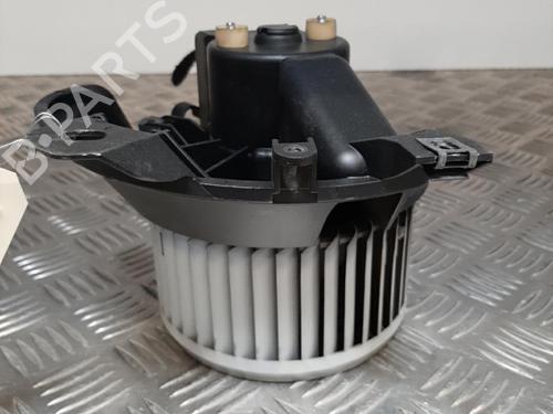 Used Heater blower motor FIAT GRANDE PUNTO (199_) 1.3 D Multijet (75 hp) 23715045