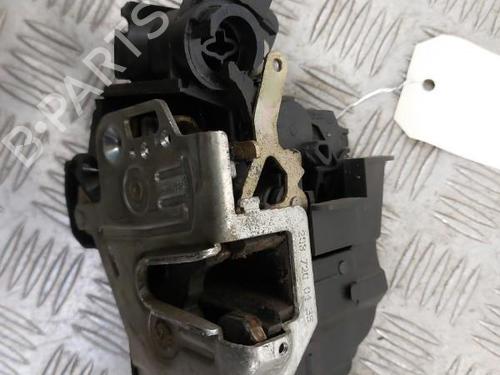 Front left lock MERCEDES-BENZ CLK (C208) CLK 200 Kompressor (208.344) | BP23744633C98 