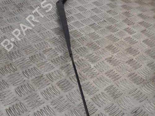 Used Front windshield wiper arm Front windshield wiper arm RENAULT CLIO IV (BH_) 1.5 dCi 75 (75 hp) 23736904 23736904