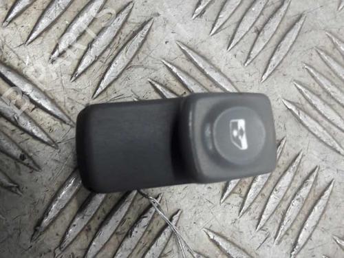 Interrupteur de vitre avant droite RENAULT TWINGO I (C06_) 1.2 16V (C06C, C06D, C06K) | BP23658568I26 