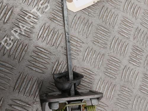 hingedoor-check-strap-audi-a2-8z0-2000-2001-2002-2003-2004-2005-31977210 main image