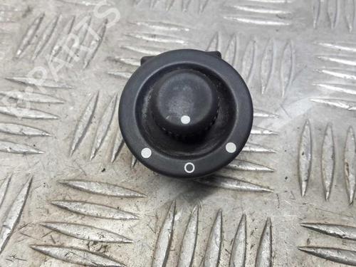Used Mirror switch RENAULT CLIO II (BB_, CB_) 1.5 dCi (B/CB08) (82 hp) 23658421