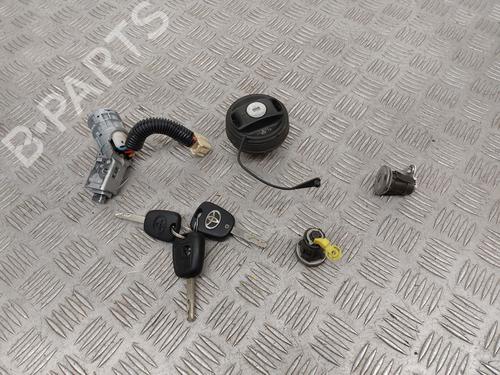 Used Ignition barrel TOYOTA AYGO (_B1_) 1.0 (KGB10_, KGB10R) (68 hp) 32684558