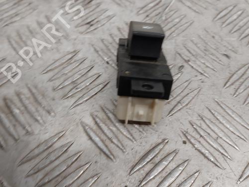 Used Right front window switch Right front window switch OPEL ANTARA A (L07) 2.0 CDTI 4x4 (150 hp) 31369090 31369090