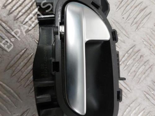 Venstre fortil invendig håndtag PEUGEOT 208 I (CA_, CC_) 1.2 VTI 82 (82 hp) 23743904