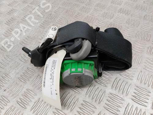 Højre fortil seleforstrammer TOYOTA YARIS (_P9_) 1.4 D-4D (NLP90_, NLP90R) (90 hp) 23746579