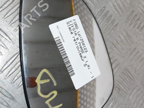 Used Right mirror glass FORD FIESTA VI (CB1, CCN) 1.0 EcoBoost (100 hp) 25131484