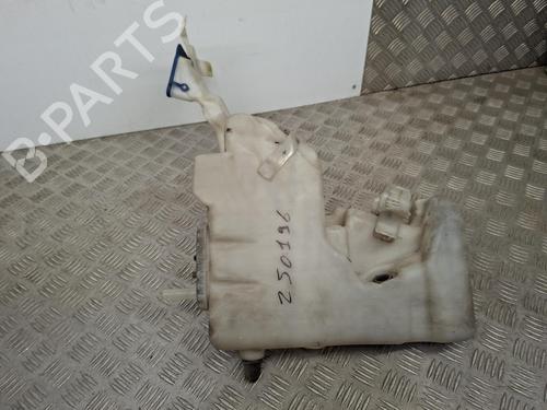 Used Windscreen washer tank Windscreen washer tank 39385512 39385512