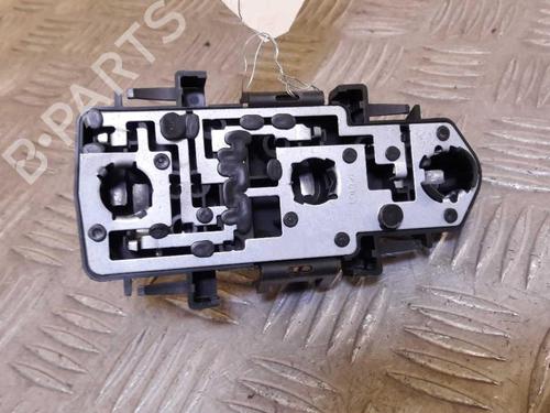lamp-holder-audi-a6-c5-4b2-4b4-1997-1998-1999-2000-2001-2002-2003-2004-2005-23658097 main image
