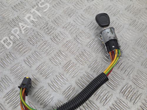 Used Ignition barrel RENAULT SCÉNIC I MPV (JA0/1_, FA0_) 1.6 (JA00, JA16, JA15, JA19, JA1V, JA2B, JA2C, JA0B,... (107 hp) 30712435