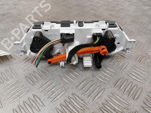 Climate control PEUGEOT 208 I (CA_, CC_) 1.6 HDi / BlueHDi 75 | BP23744912I5 