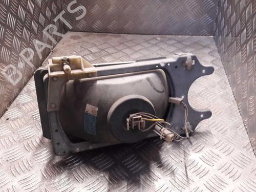 Used Right headlight Right headlight AUDI 80 B2 Saloon (811, 813, 814, 819, 853) 1.8 (90 hp) 23727064 23727064