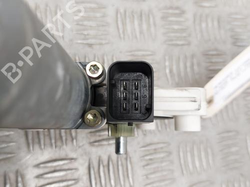 Rudehejsemotor bagstkærm venstre MERCEDES-BENZ E-CLASS (W211) E 270 CDI (211.016) | BP29508982E23 