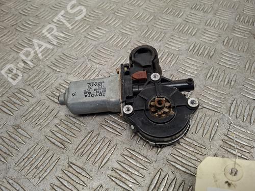 Used Right front window motor Right front window motor TOYOTA COROLLA Verso (_E12_) 2.0 D-4D (CDE120_, CDE120R) (90 hp) 34141660 34141660