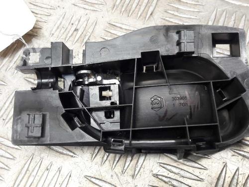 Used Front left interior door handle Front left interior door handle PEUGEOT 208 I (CA_, CC_) 1.6 HDi (92 hp) 23735085 23735085
