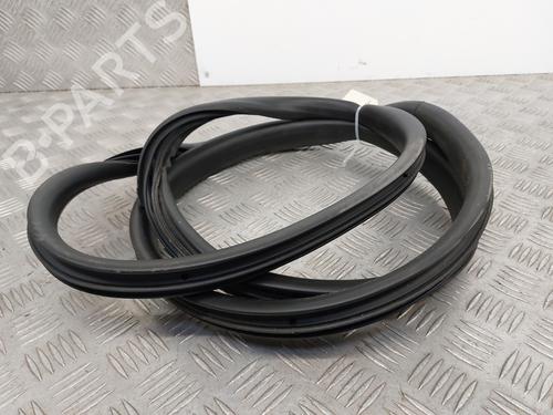 Rubber door seal DACIA SANDERO III 1.0 TCe 90 | BP29456847C142 