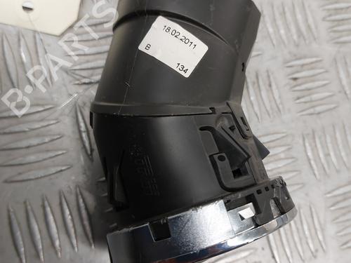 Air vent PEUGEOT 308 I (4A_, 4C_) 1.6 HDi | BP23748328I21