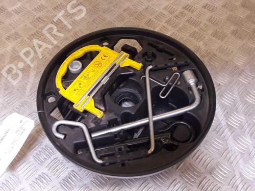 Used Jack Kit Jack Kit RENAULT CLIO II (BB_, CB_) 1.4 (B/CB0C, B/CB0S) (75 hp) 23734249 23734249