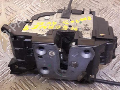 front-right-lock-renault-megane-iii-hatchback-bz01_-b3_-2008-23725315 main image