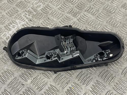 Used Lamp holder PEUGEOT 107 (PM_, PN_) 1.0 (68 hp) 32347270