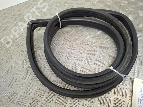 rubber-door-seal-ford-fiesta-vi-cb1-ccn-2008-37601995 main image