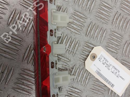 Used Third brake light Third brake light CITROËN C3 III (SX) 1.6 BlueHDi 75 (75 hp) 28335609 28335609